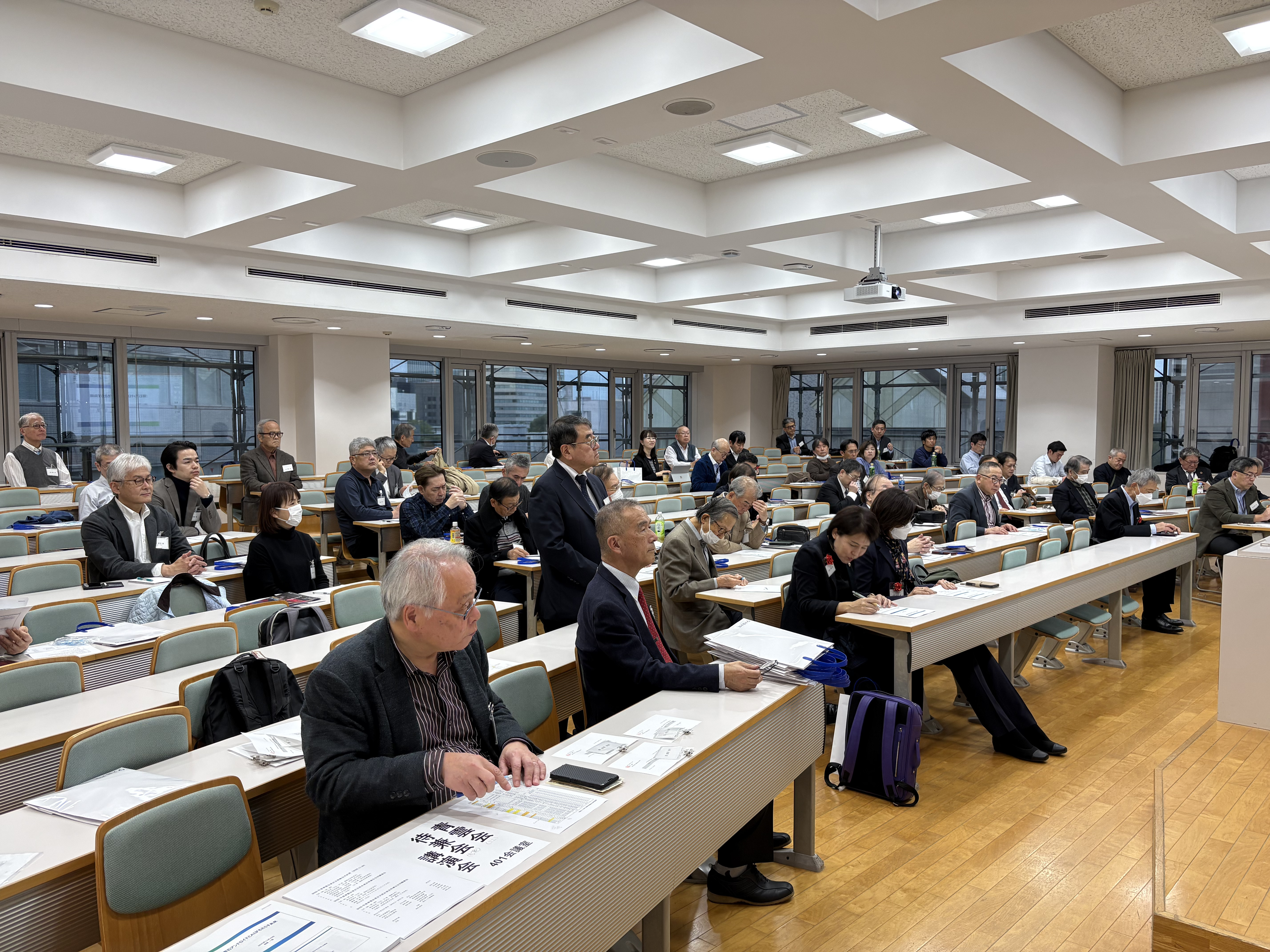 �u������̗l�q